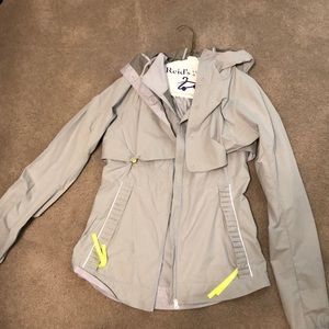 Lululemon wind breaker rain jacket